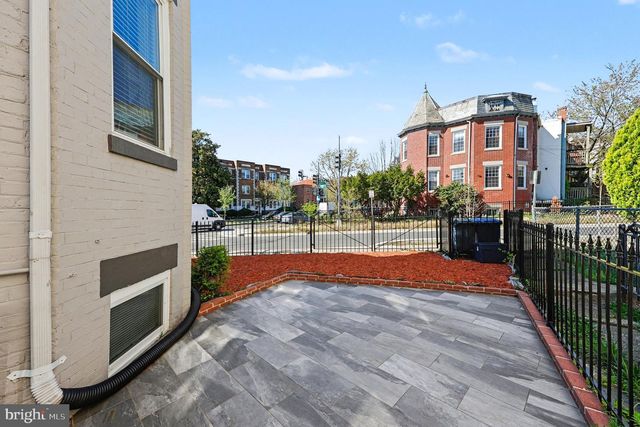 3639 NEW HAMPSHIRE AVE NW, Washington, DC 20010