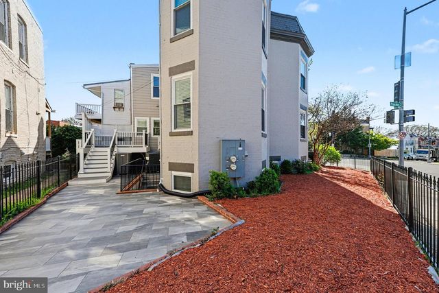 3639 NEW HAMPSHIRE AVE NW, Washington, DC 20010