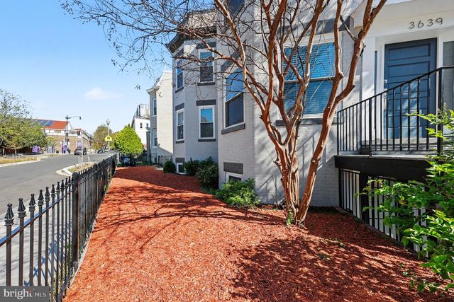 3639 NEW HAMPSHIRE AVE NW, Washington, DC 20010