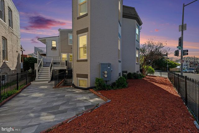 3639 NEW HAMPSHIRE AVE NW, Washington, DC 20010