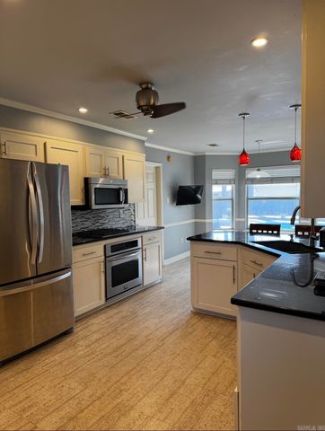 22 G Street, Cabot, AR 72023