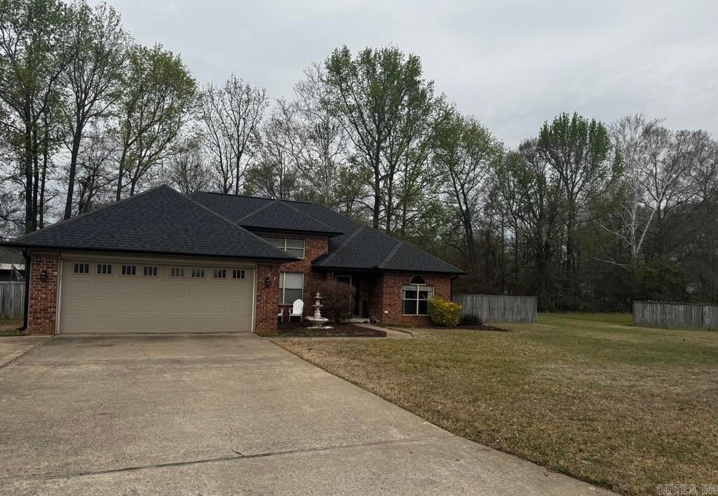 22 G Street, Cabot, AR 72023