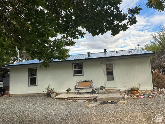 10106 E 2800 S, Jensen, UT 84035