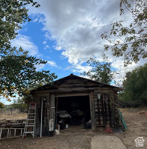 10106 E 2800 S, Jensen, UT 84035