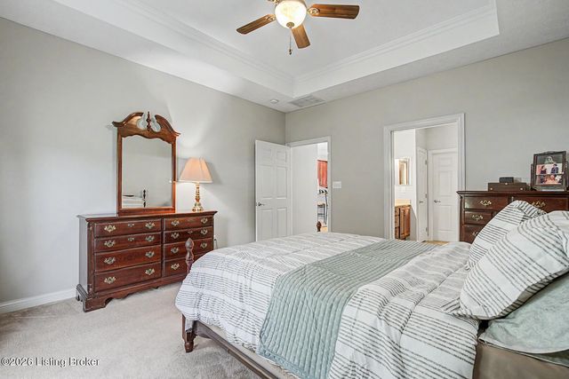 1130 Grazing Meadows Ln, Louisville, KY 40245