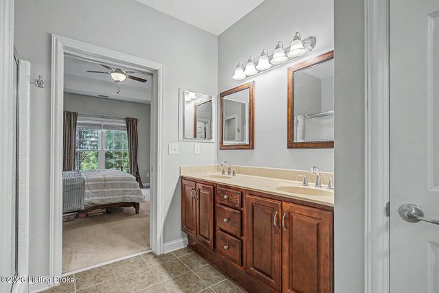 1130 Grazing Meadows Ln, Louisville, KY 40245