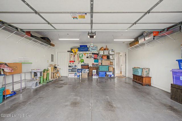 1130 Grazing Meadows Ln, Louisville, KY 40245