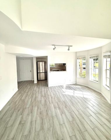 6307 La Costa Drive A, Boca Raton, FL 33433