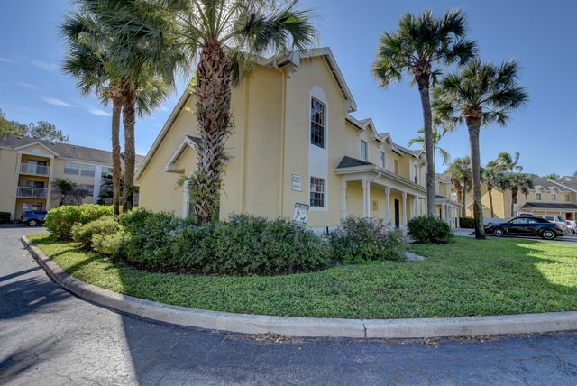 6307 La Costa Drive A, Boca Raton, FL 33433
