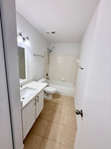 6307 La Costa Drive A, Boca Raton, FL 33433