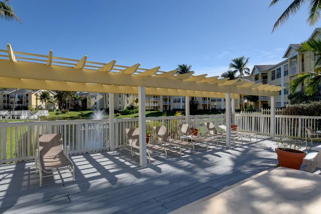 6307 La Costa Drive A, Boca Raton, FL 33433