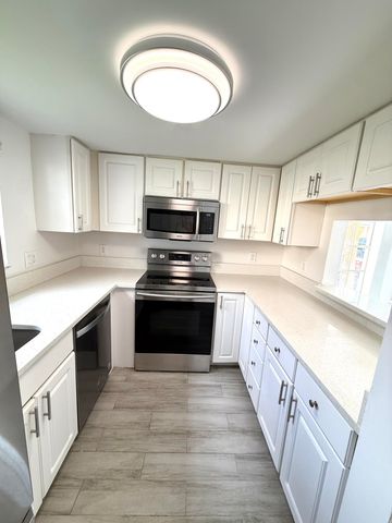 6307 La Costa Drive A, Boca Raton, FL 33433
