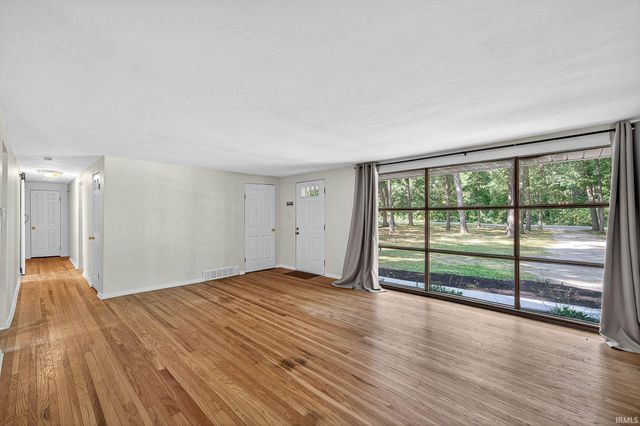 55260 Filbert Road, Mishawaka, IN 46545