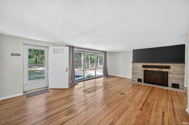 55260 Filbert Road, Mishawaka, IN 46545