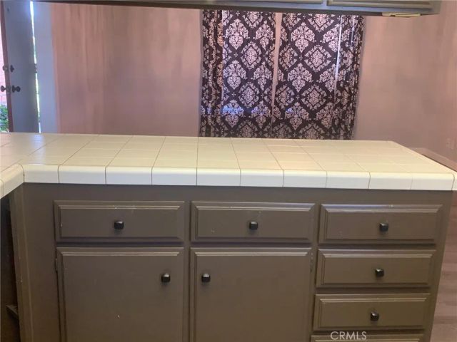 2114 Forbes, Claremont, CA 91711