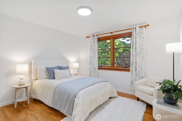 9615 NE 26th Street, Clyde Hill, WA 98004