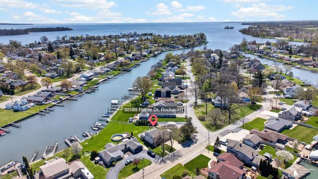 30189 Pointe Drive, Gibraltar, MI 48173