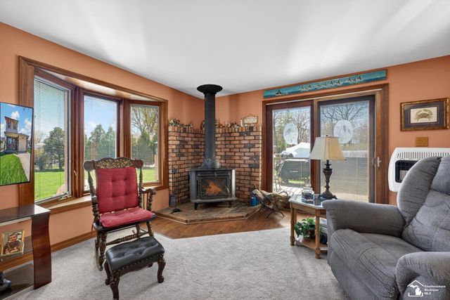30189 Pointe Drive, Gibraltar, MI 48173