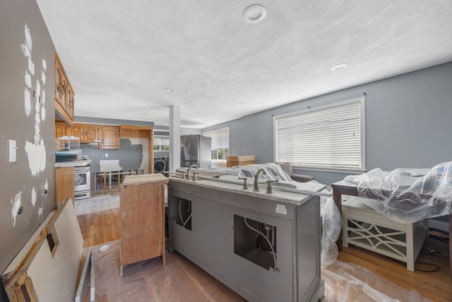 513-515 Cross St, Malden, MA 02148