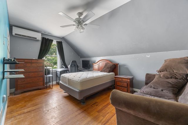 513-515 Cross St, Malden, MA 02148
