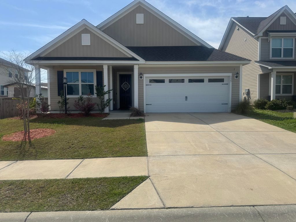 135 Long Trail Way, Moncks Corner, SC 29461