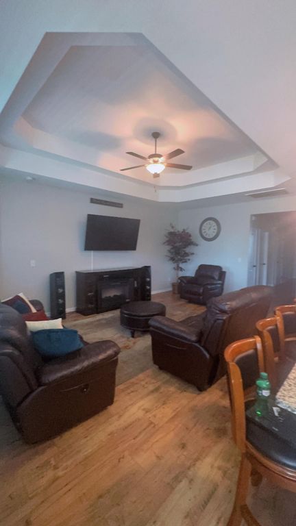 Image 10 of property listing at 135 Long Trail Way, Moncks Corner, SC 29461