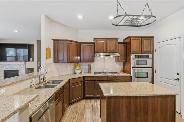 7010 Wrangell Loop NE, Rio Rancho, NM 87144