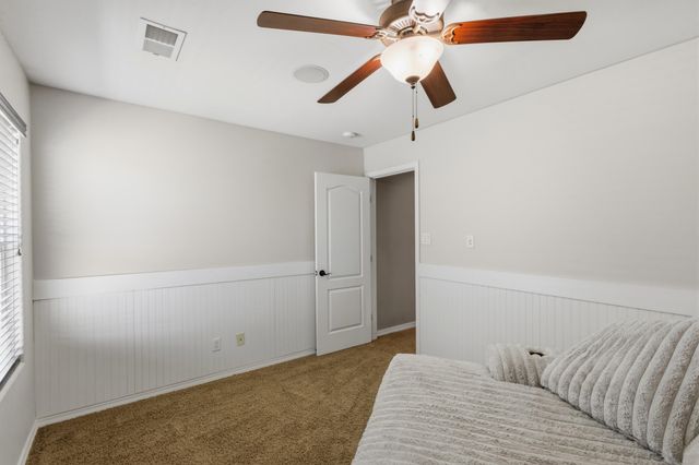 7010 Wrangell Loop NE, Rio Rancho, NM 87144