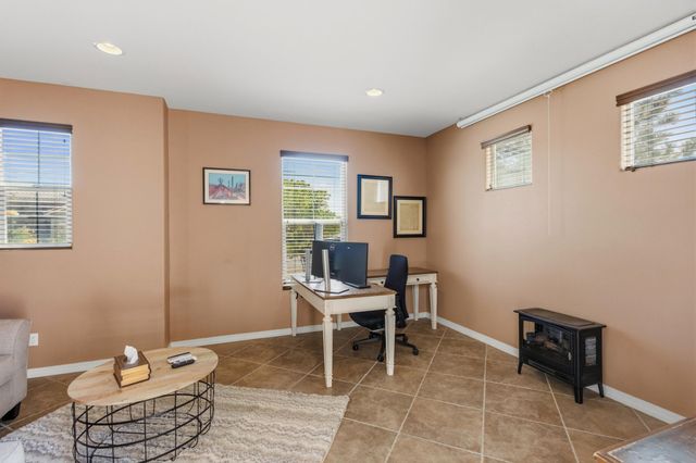 7010 Wrangell Loop NE, Rio Rancho, NM 87144