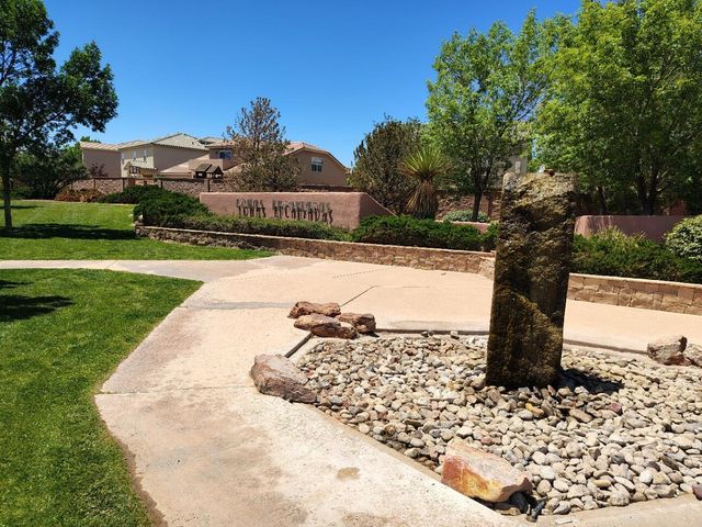 7010 Wrangell Loop NE, Rio Rancho, NM 87144