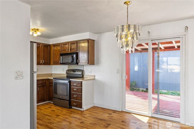 727 Salzburg Lane SE, Olympia, WA 98513