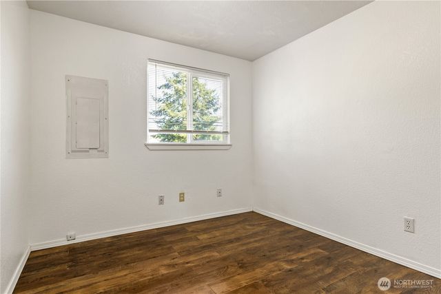 727 Salzburg Lane SE, Olympia, WA 98513