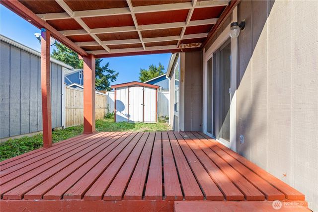 727 Salzburg Lane SE, Olympia, WA 98513