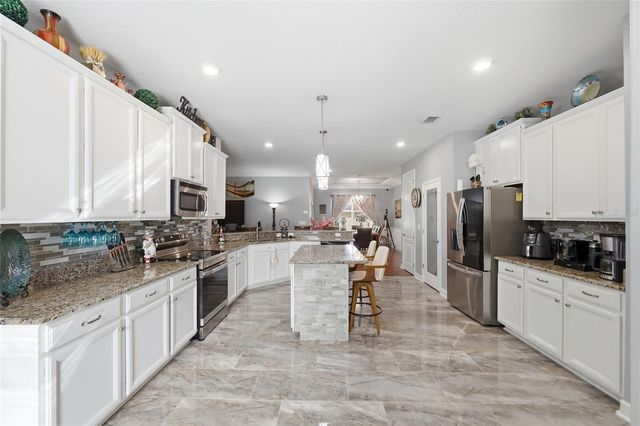 4020 CARTERET DRIVE, Winter Haven, FL 33884