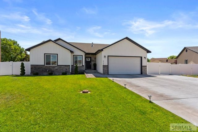 9740 N Jessie Avenue, Idaho Falls, ID 83401