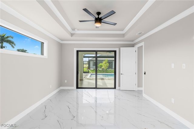 2100 SW 26th ST, Cape Coral, FL 33914