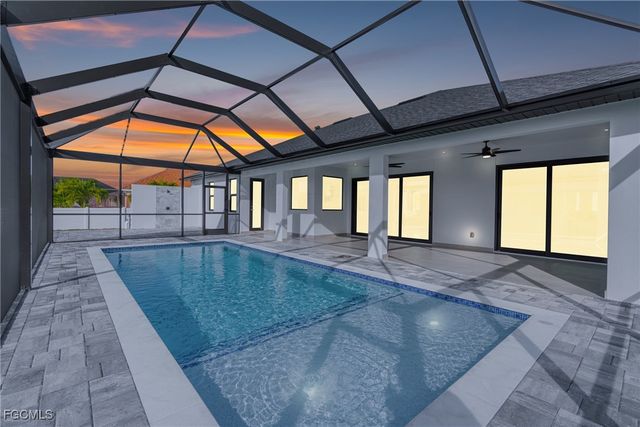 2100 SW 26th ST, Cape Coral, FL 33914