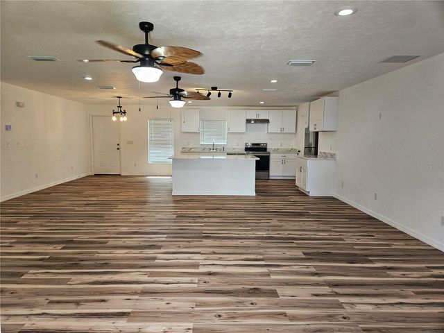 51 NE 10TH STREET, Williston, FL 32696