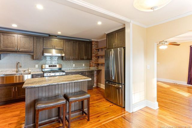 128 John Street, Fayetteville, NC 28305