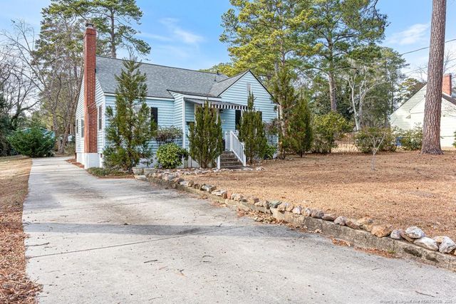 128 John Street, Fayetteville, NC 28305