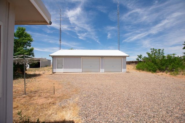 28 Valencia Drive, Los Lunas, NM 87031