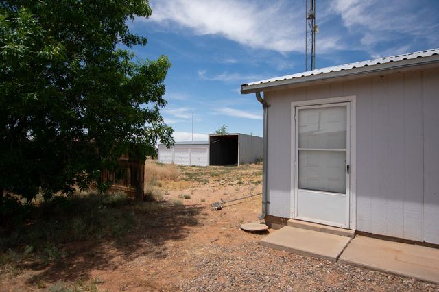 28 Valencia Drive, Los Lunas, NM 87031