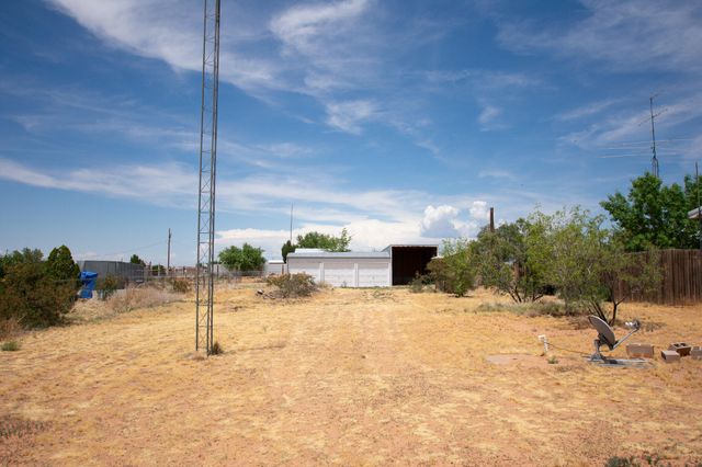 28 Valencia Drive, Los Lunas, NM 87031