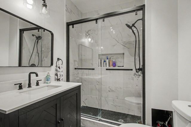 406 Henry Street, La Porte, IN 46350