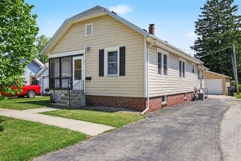 406 Henry Street, La Porte, IN 46350
