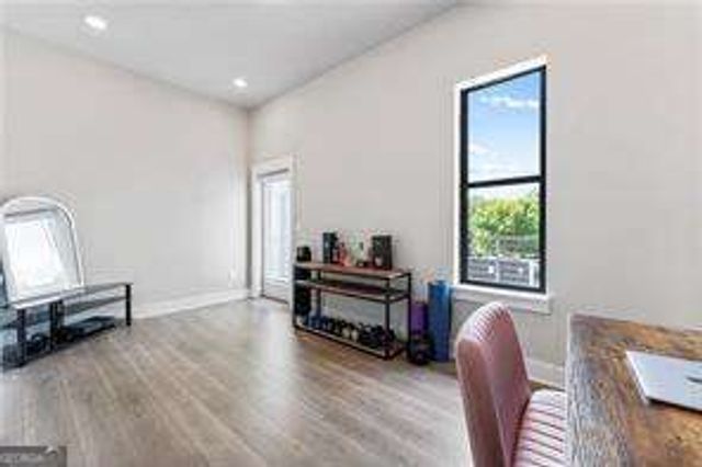 2030 Main Street NW 207, Atlanta, GA 30318