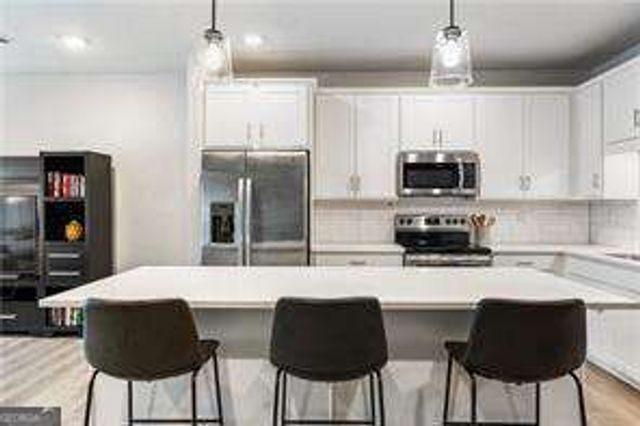 2030 Main Street NW 207, Atlanta, GA 30318