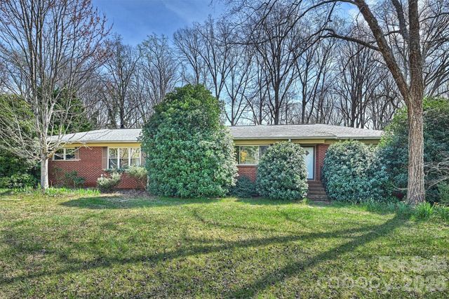 9436 Glen Brook Drive, Charlotte, NC 28215