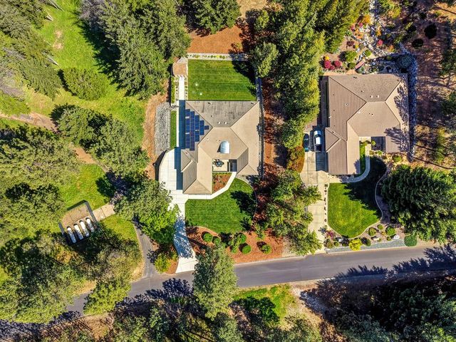 5180 Bella Vista Cir, Foresthill, CA 95631