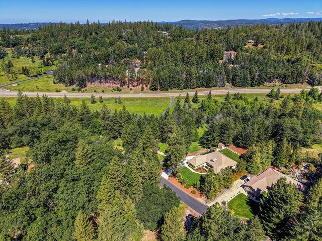 5180 Bella Vista Cir, Foresthill, CA 95631